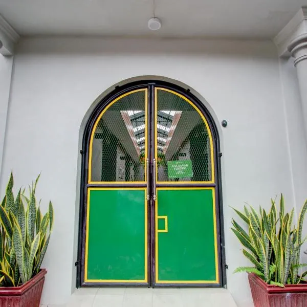 Hotel O Yogyakarta near Jalan Malioboro formerly Malio Inn, hotel v destinaci Yogyakarta