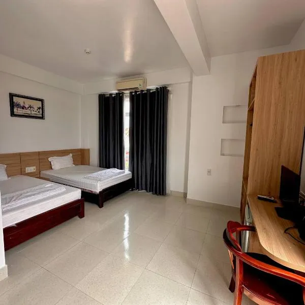 Hải Âu Hotel and Apartment, hotel di Dong Hoi