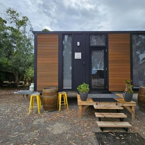 Alma Tiny House by Tiny Away, hotel en Willunga