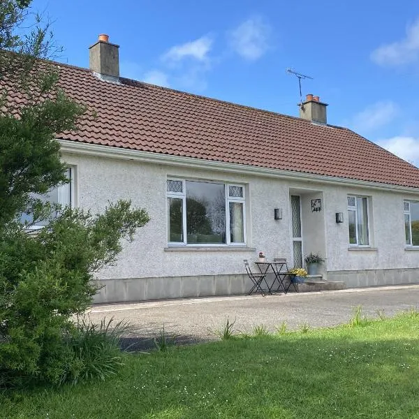 Betty's Farm Cottage, hotel em Enniskillen