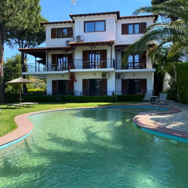 Villa Xanthippi, hotel i Agia Paraskevi