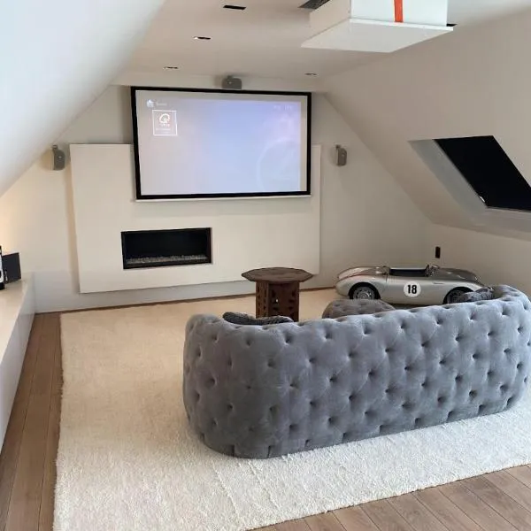 Business Accommodation Luxury Loft, hotel v destinaci Geel