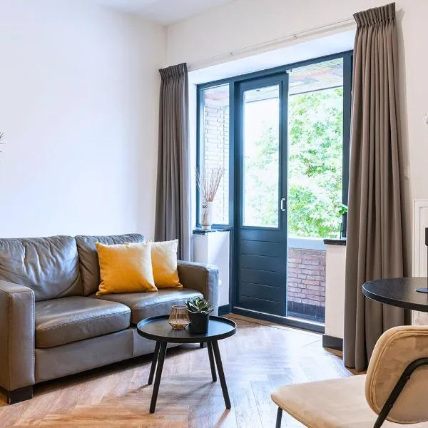 Stylish Studio With Balcony, Near Tilburg Station, hotel a Tilburg