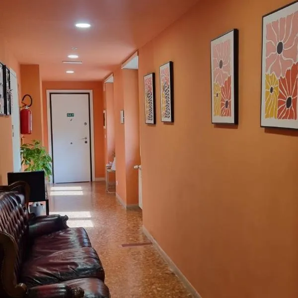 BAM BAM TIBURTINA Guesthouse, hotel di Rome