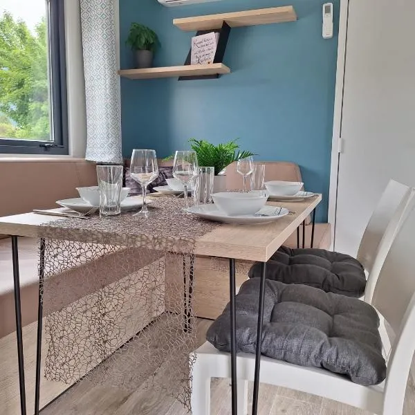 Mobilhome-Bali Premium by Camping Lampele-Ossiachersee-Klimaanlage-Radfahren-Wandern-Auszeit, Hotel in Altossiach