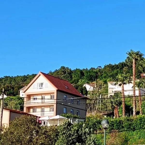 Pensión O Regato, hotell sihtkohas Pontevedra