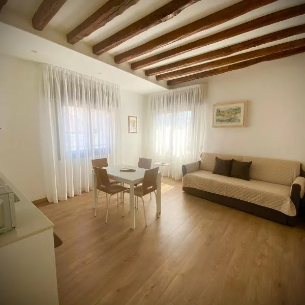 Casa AnnaPaola Luxury, hotel in Chioggia