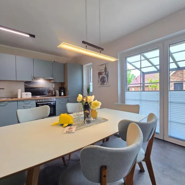 Ferienhaus Golfkate Eagle, hotel a Hage