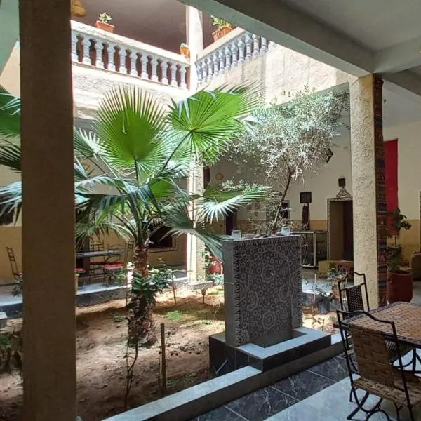 Riad Tazoulte, hotel v destinaci Agdz