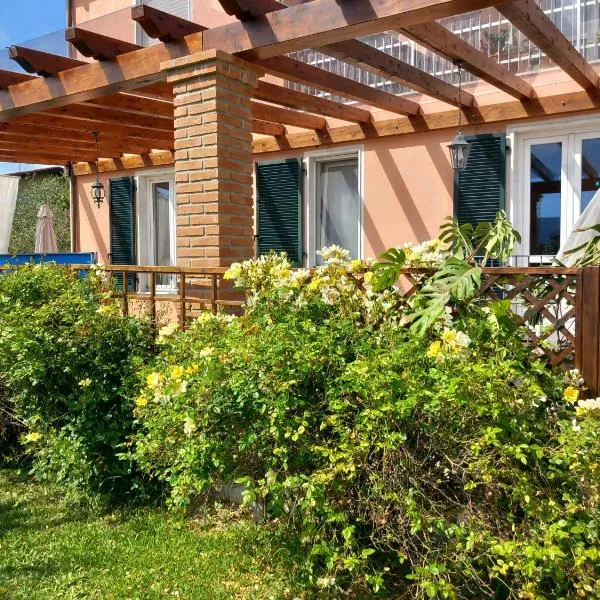 Appartamenti Ca'Melia, hotel v destinaci Sarzana