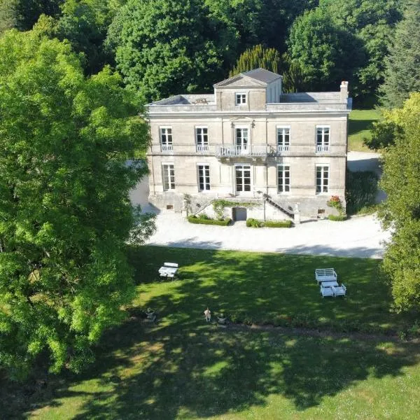 Haras de Beaumenil, hotel v destinácii Saint-Gervais-du-Perron
