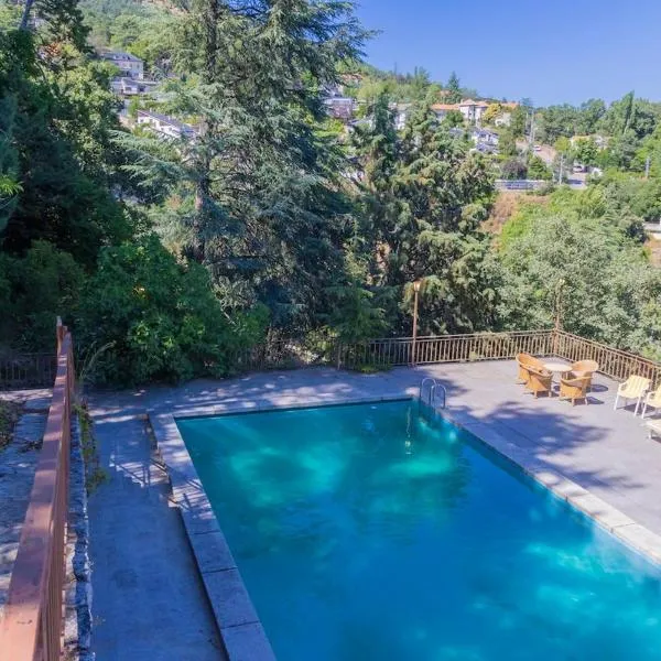 Casa Rural Natura, hotel in Miraflores de la Sierra