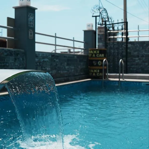 Birds inn, ξενοδοχείο στο Κουσάντασι
