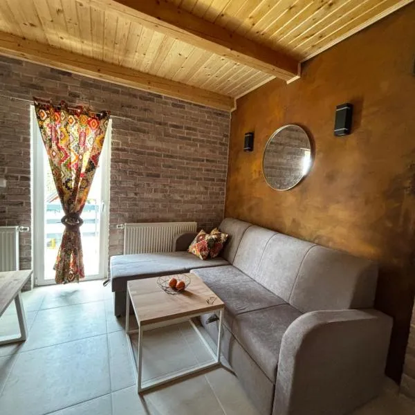 Apartmani Snježna Kraljica Vlašić 2, hótel í Vlasic