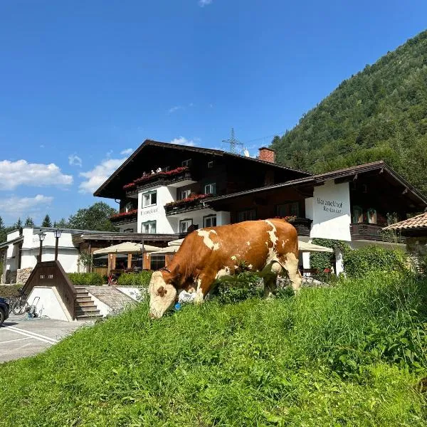 Pension Baranekhof - accommodation in nature - Baranek Resorts – hotel w Kaprunie