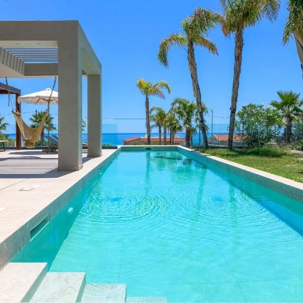 Villa Helios, hotel v mestu Kiotari