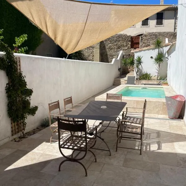 Gite sur la Founintrouze, hotel a Fabrezan