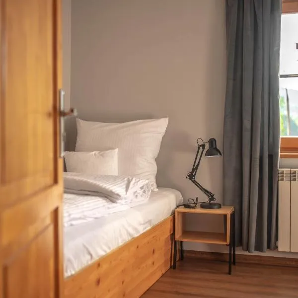 Żarliwe Klimaty - gościniec, hotel v destinácii Międzybrodzie Żywieckie