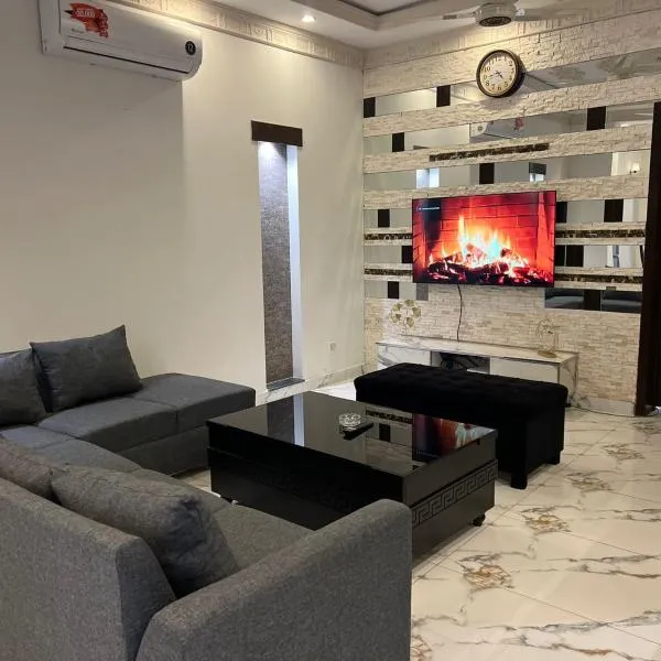 Luxor Apartments & Suites - DHA Phase 9, hotel in Lahore