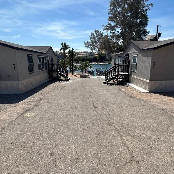 River Front Hideaway, hotel di Bullhead City