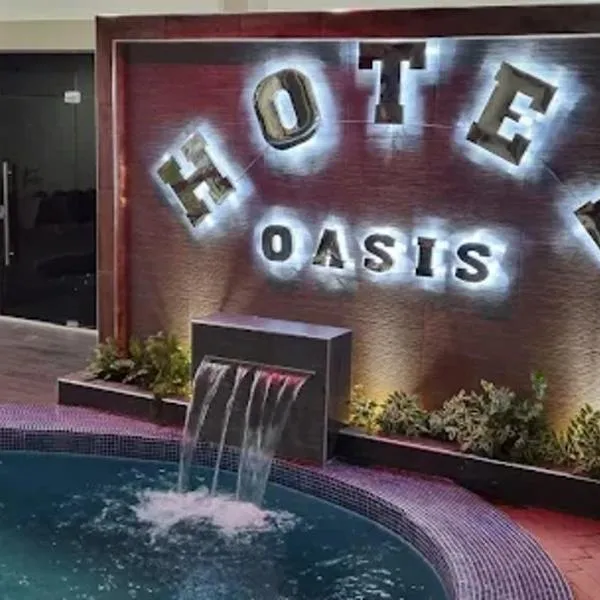 Hotel Oasis，里貝拉爾塔的飯店
