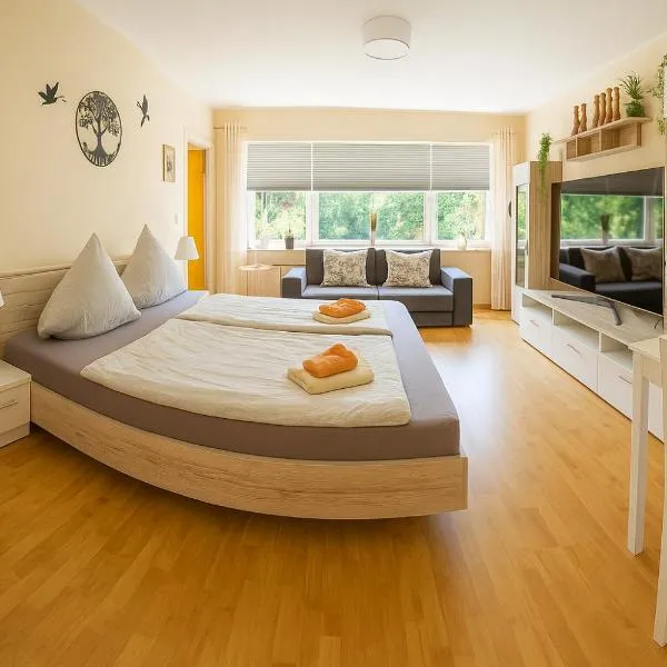 Park und Meer - FEWO im Grünen Bad Zwischenahn - 4-Zimmer - bis zu 9 Gäste, hotel a Bad Zwischenahn