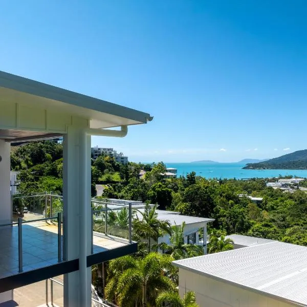 Airlie Summit Apartments, hotel v destinaci Airlie Beach