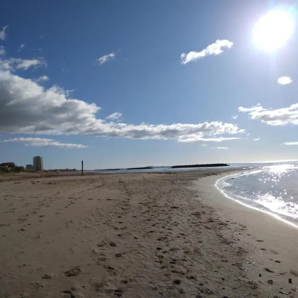 Résidence T2 , Jardin 100m plage Parking gratuit, hotel a Valras-Plage