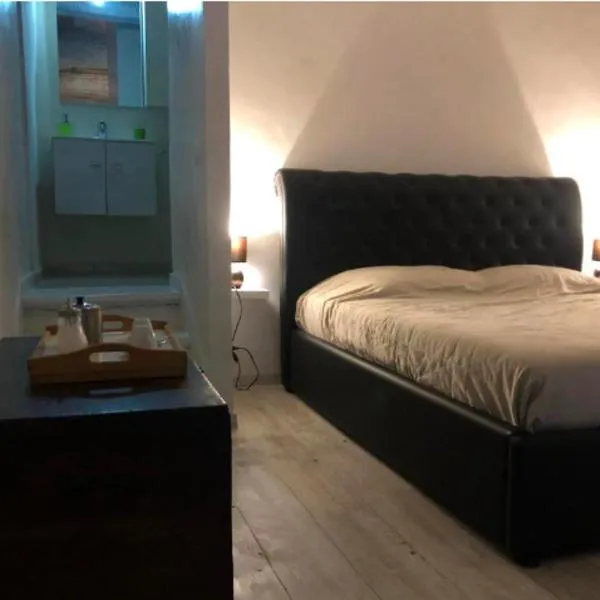 127 Monolocale Monte San Savino, hotel Monte San Savinóban