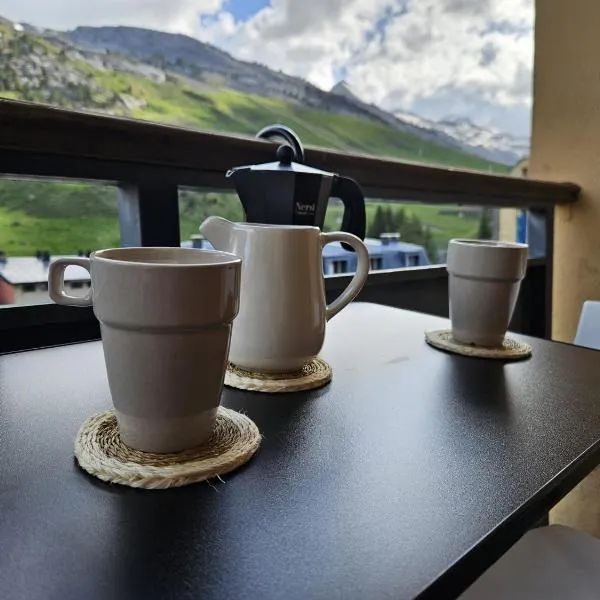 Candanchu Maitea, מלון בקנדאנצ'ו