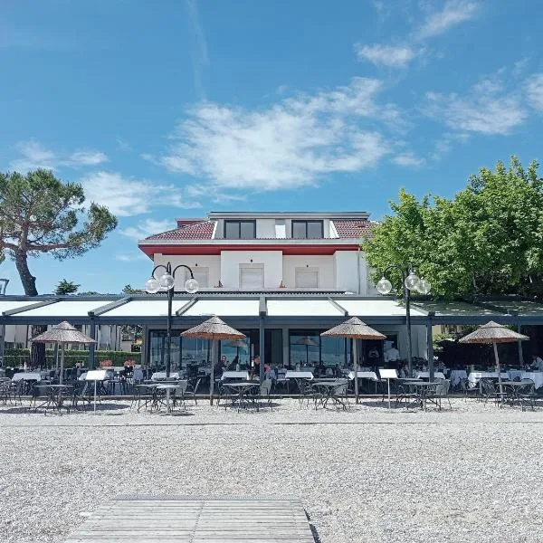 Bellerive Ristorante Albergo, hotel in Manerba del Garda