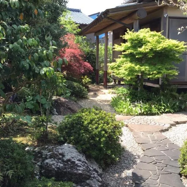 旅庭 福の小径 Ryotei Fukunokomichi、諫早市のホテル