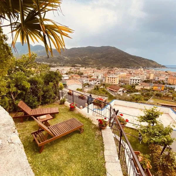 Casa Vacanze Spigolatrice, готель у місті Сапрі