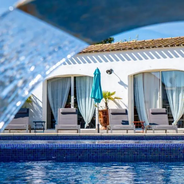 Saintes-Maries-de-la-Mer में, होटल Hotel La Tramontane