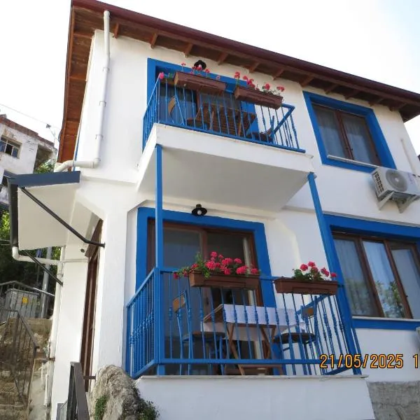 Stella Blu Apartments, hotel u Fetiji