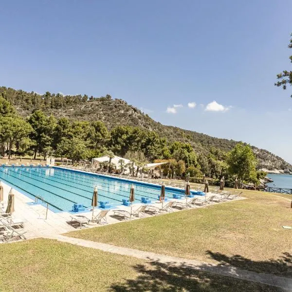 Hotiday Apartment Collection - Sunset Bay, hotel in Pugnochiuso