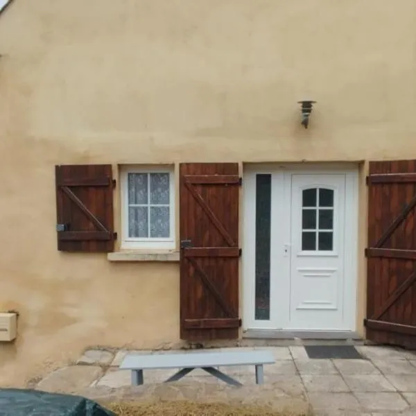 Charmante Bergerie restaurée，Cazaux-Debat的飯店