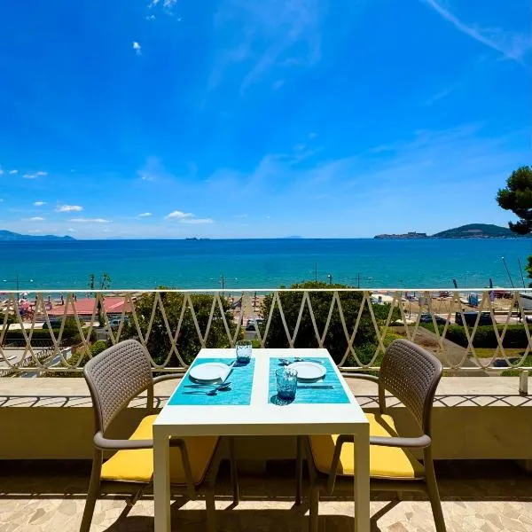 Villa Magnolia – hotel w mieście Formia