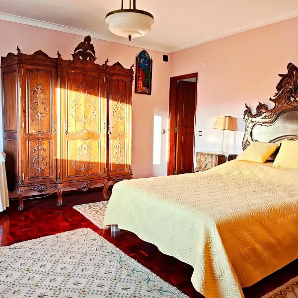 Red Rose, hotell sihtkohas Quejas