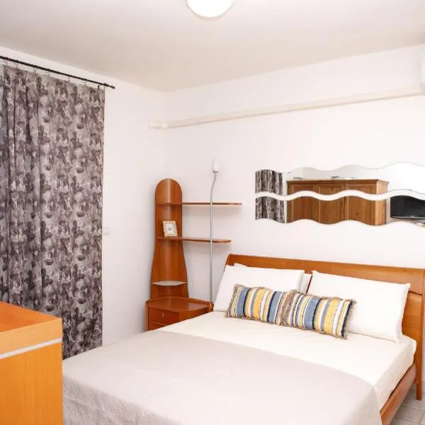 Appartamento Stefano – hotel w mieście Scalea