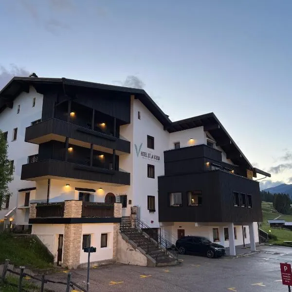 Hotel D'La Varda, hotel Padolában