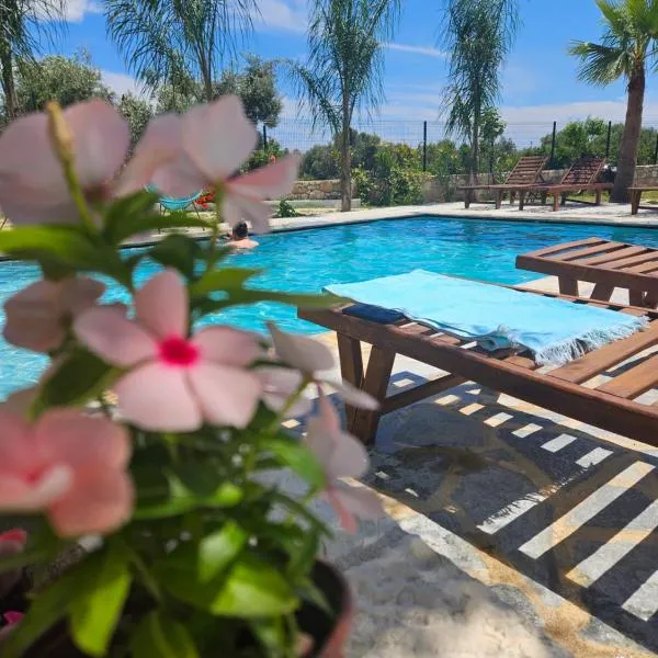 Villa Tonia, hotel v destinaci Himare