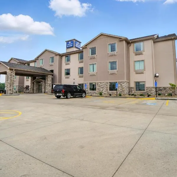 Cobblestone Hotel & Suites - Russells Point at Indian Lake, hotel v destinaci Russells Point