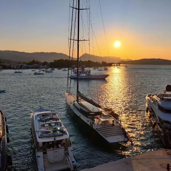 The Manessi City Boutique Hotel, hotel v destinaci Poros