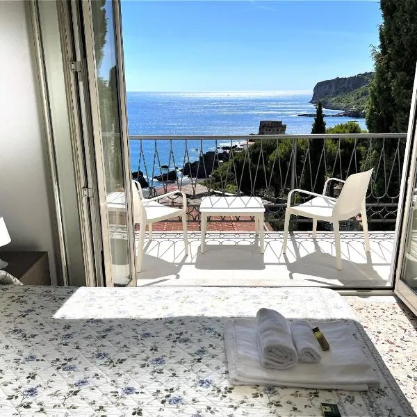Villa Nappi Bed & Breakfast, hotel v destinaci Praia a Mare