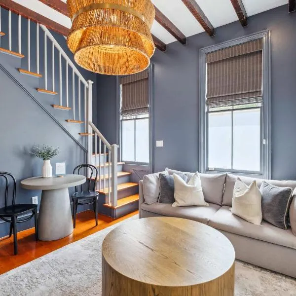 Beautiful Renovated Apartment One Block from King, hotel en Charleston