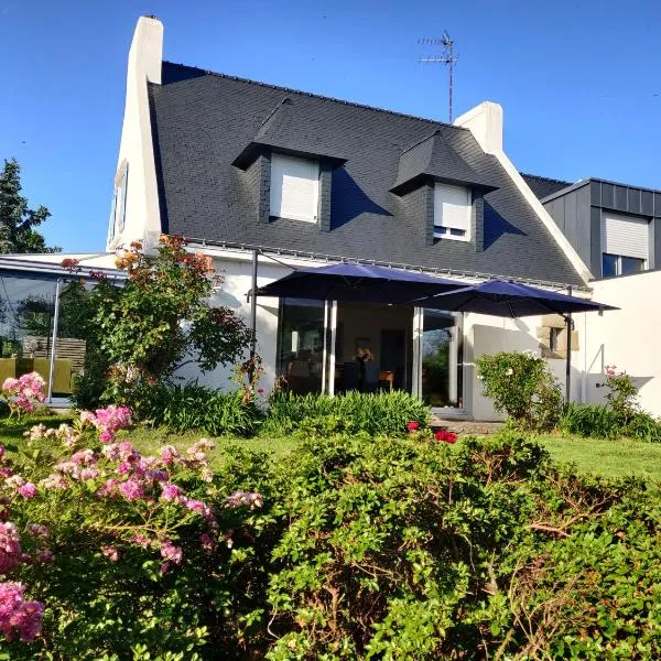 Maison familiale La Cachottiere, hotel v destinácii Arradon