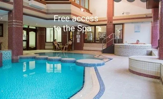 Gorgeous Cottage near Cartmel with FREE SPA Access, hotel in Holker