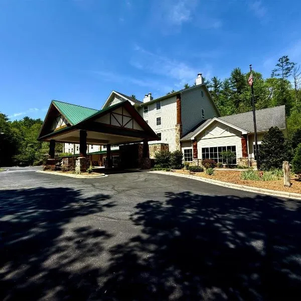 Hampton Inn & Suites Cashiers - Sapphire Valley, hotel v destinaci Sapphire