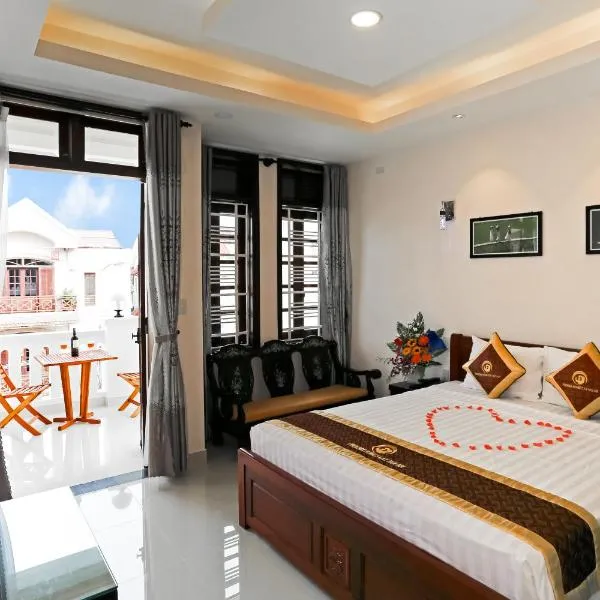 Phoenix Homestay, hotel in Hoi An